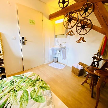 Gasthof Kreuz エーガーキンゲン エクステリア 写真